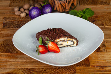 Delicious poppy roll