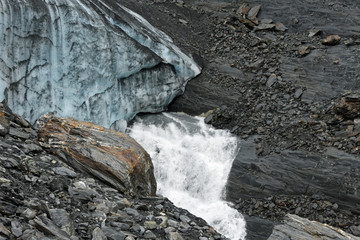 Worthington Glacier adjacent to Thompson Pass in southeastern Alaska