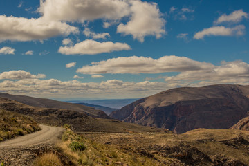 Obraz premium The Swartberg Pass runs through the Swartberg mountain range in the Karoo in the Western Cape province of South Africa