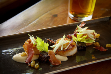 pan fried scallop appetizer