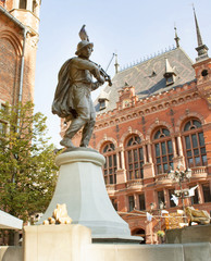 Fountain "Violinist and Frogs". Torun, Poland. Rynek Staromiejski street, 1. 24.06.2016, 19.01 © kirilina