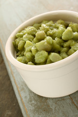 traditional british mushy peas