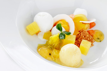mixed fresh fruit dessert