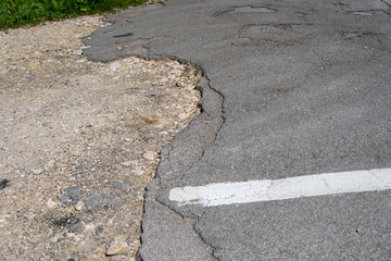 Defekte Strasse