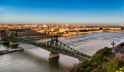 Fototapeta na wymiar Chain Bridge over the Danube River in Budapest, Hungary