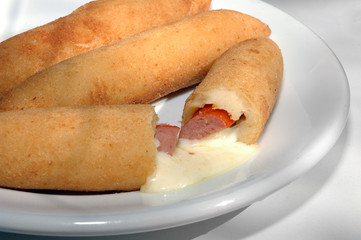 Sausage roll with cheese