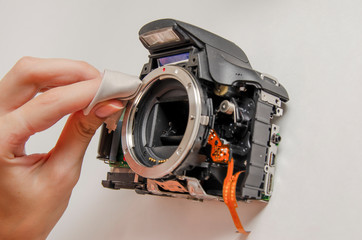  Repair of a broken digital SLR camera
