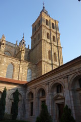 Fototapeta na wymiar turm einer kathedrale