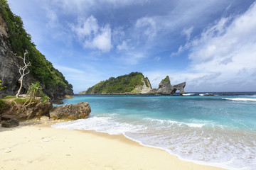 Fototapeta na wymiar White sands at Atuh Beach on Nusa Penida near Bali.