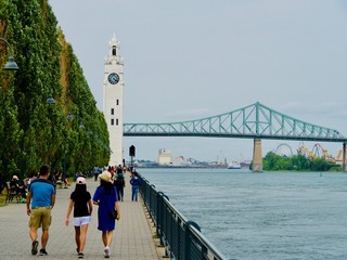 Horloge du quai