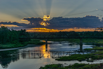 Train Trussel Sunset
