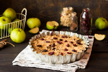 Apple crumble with dried cranberries