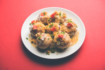 Dahi Puri chat is an indian road side snack item which is especially popular in the state of Maharashtra, India
