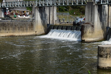 Staustufe und Schleuse Nassau, Lahn