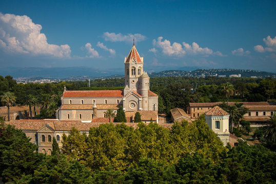 monastere