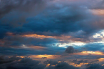 Fototapeta na wymiar Dramatic sunset and sunrise, the dark sky.
