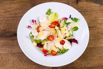 Salad with ham