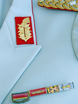DDR-Generalsuniform