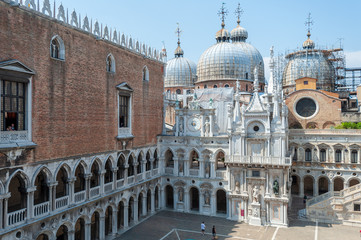 Fototapeta na wymiar Views Venice 2011 Doges Palace