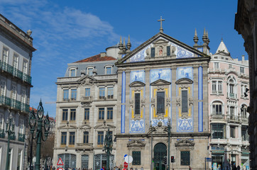 Fototapeta na wymiar Iglesia de los Congregados en Oporto, Portugal