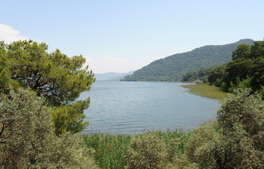 Le lac de Köyceğiz et le canal de Dalyan en Anatolie
