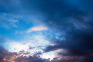 Fototapeta na wymiar evening sky with clouds at sunset