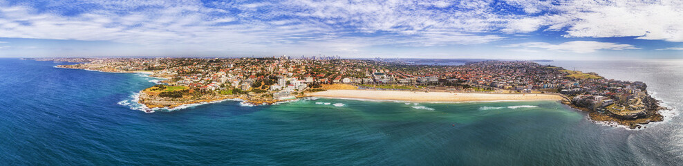 Fototapeta premium D Bondi Front Wide pan clouds