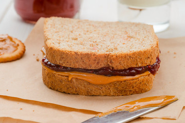 Fototapeta na wymiar Yummy peanut butter sandwich