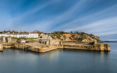 Obraz premium Tranquil Waters, Charlestown Harbour, Cornwall