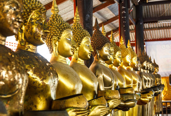 Row of Buddha statue.