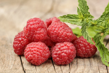 Framboise, Menthe, Bois