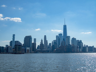 Fototapeta na wymiar Buildings Landscape from Cruiser at Manhattan, New York City クルーザーから見たニューヨークのビル群