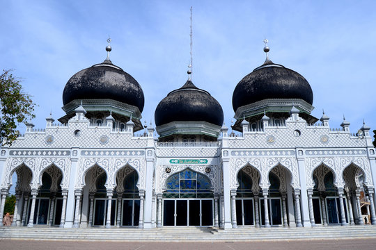 the great mosque in lhokseumawe aceh