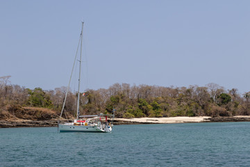Sailboat and Ocean, Panam&aacute; - Pearl Islands