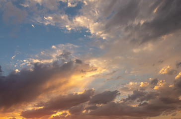 Obraz premium colorful dramatic sky with cloud at sunset