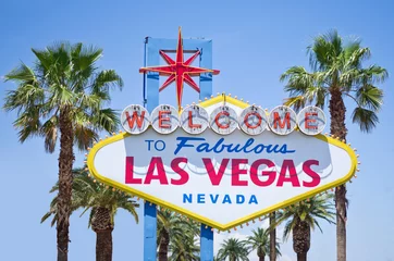 Foto auf Glas Las Vegas-Schild an einem sonnigen Tag, Nevada. Vereinigte Staaten von Amerika © Belikova Oksana