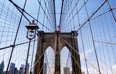 Naklejka premium Most Brookliński i panoramę Nowego Jorku w ciągu dnia