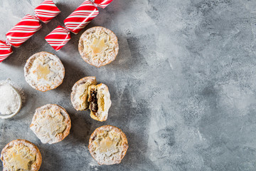Mince pies filled with vine fruits, traditional christmas food © manuta