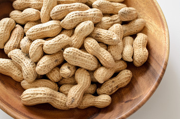 ピーナッツ　殻付き