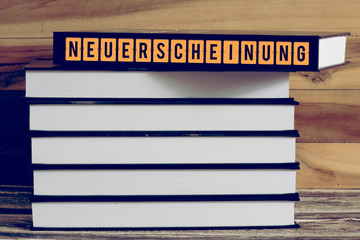 Verschiedene Bücher und eine Neuerscheinung 