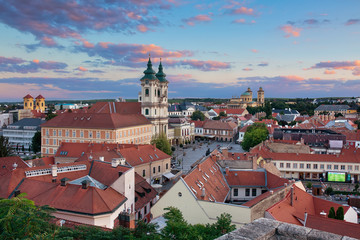 Obraz premium Panoramic view to the old town of Eger, Hungury after sunset