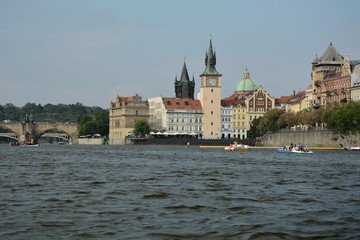 Obraz premium Blick zum Smetana-Museum in Prag