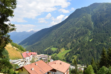 Fototapeta premium Kappl im Paznauntal Tirol 