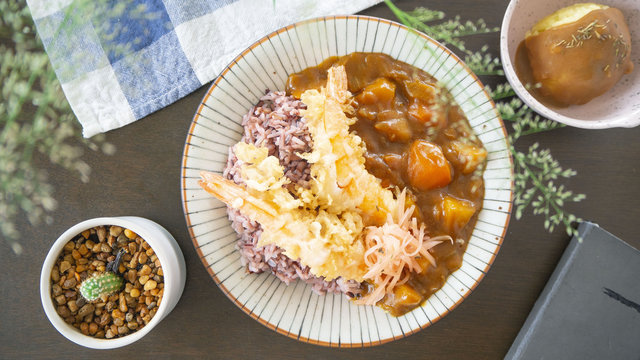 Japanese Curry rice with prawns tempura/OLYMPUS DIGITAL CAMERA