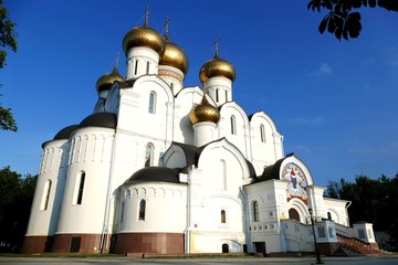 Fototapeta na wymiar Cathedral of the Dormition of Yaroslav, Russian Federation 