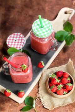 smoothies à la fraise en drinking jar 3