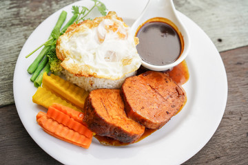 Baked pork with eggs