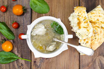 Meat broth with vermicelli