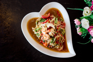 Shrimp papaya salad