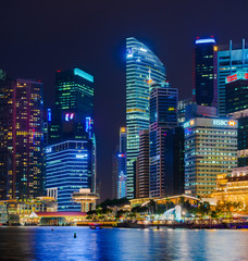 Fototapeta na wymiar SINGAPORE - 17 Jul 2014: a composite panorama show the skyline of the Central Business District over the Marina Bay, Singapore.